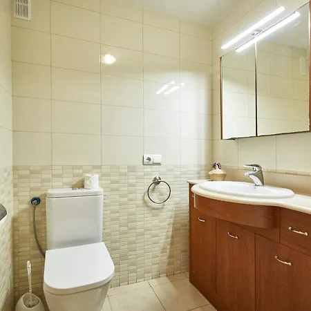 Bbarcelona Marina Flat דירה ברצלונה